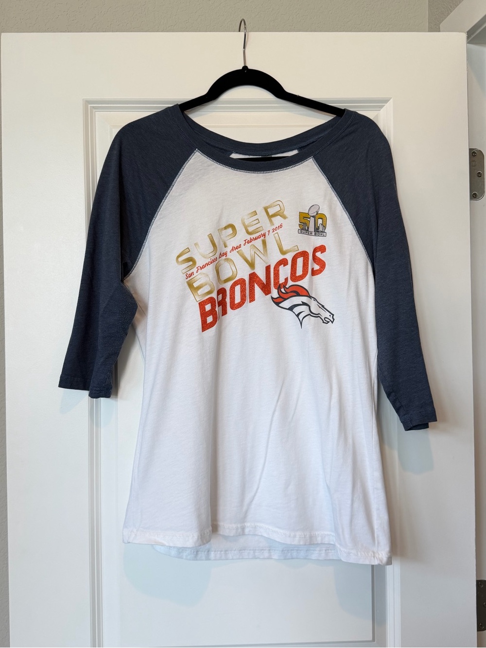Denver Broncos Raglan Tee - White & Navy